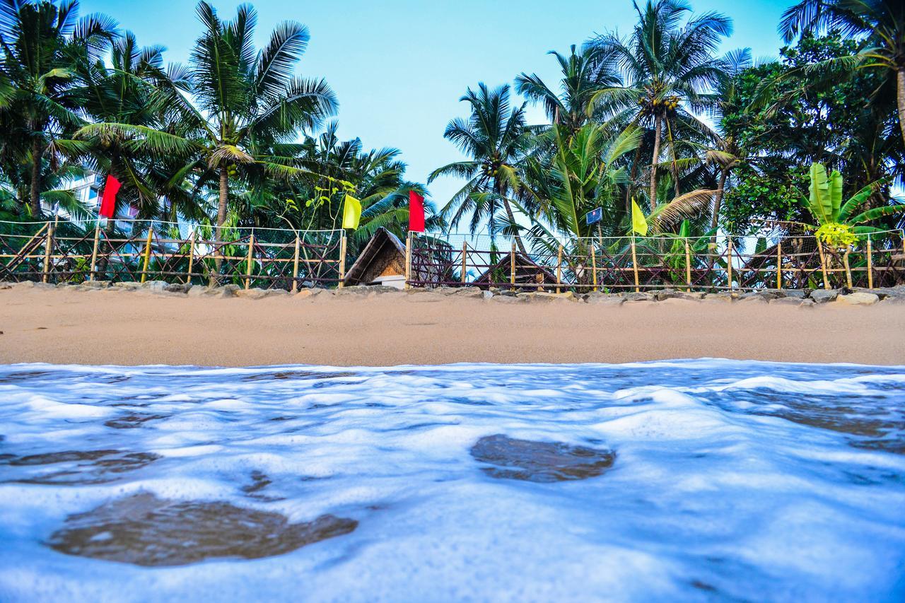 Hôtel Rosa Shashi Cabanas à Galle Extérieur photo